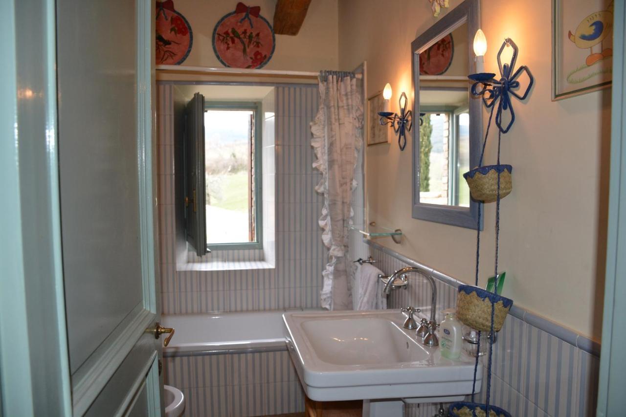 Scappo In Umbria, Casale Monti Villa Montoro  Exterior photo